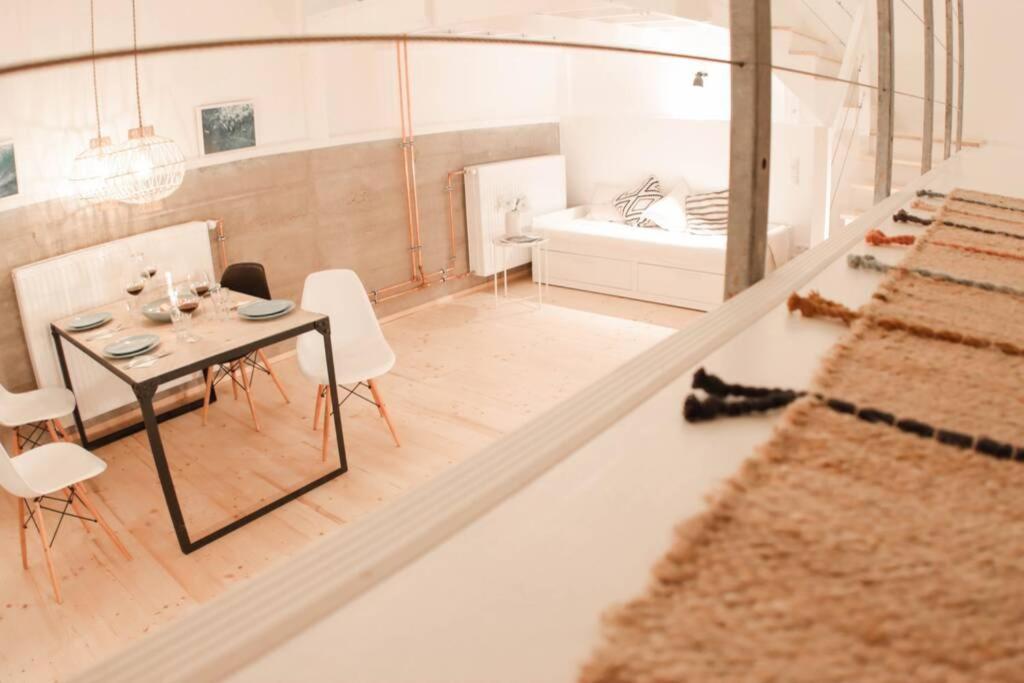 Pool-Loft: Wandern, Erholen & Sauna Siebengebirge Erpel Extérieur photo
