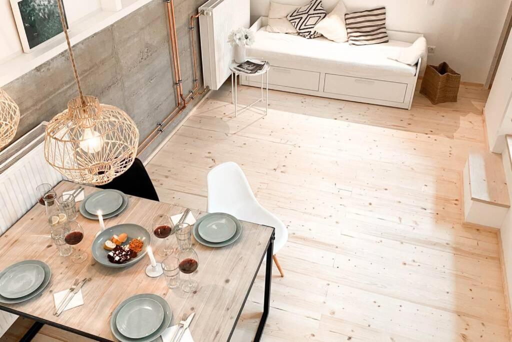 Pool-Loft: Wandern, Erholen & Sauna Siebengebirge Erpel Extérieur photo